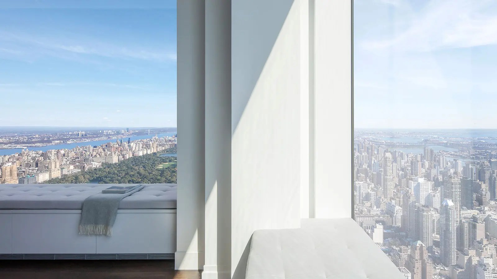 ニューヨークの432 Park Avenueの住戸と共用部