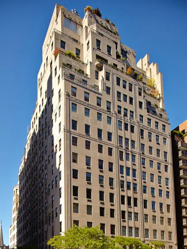 ニューヨークの740 Park Avenueの外観