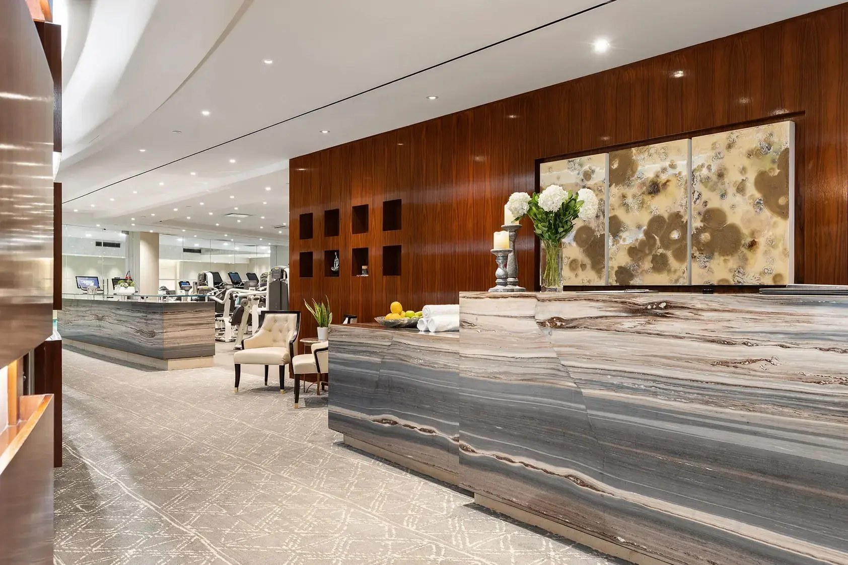 ニューヨークのOne Central Park Westの住戸と共用部