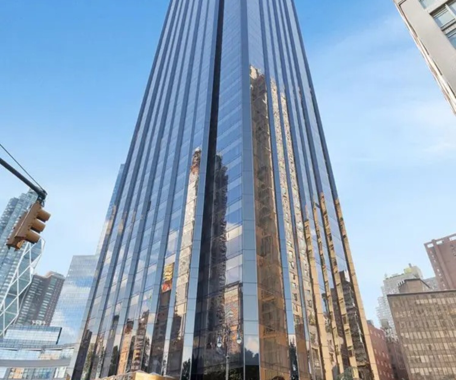 ニューヨークのOne Central Park Westの外観